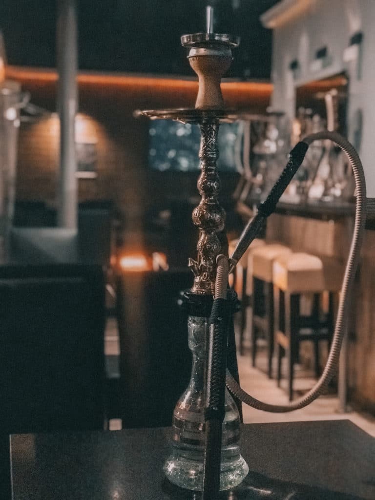 Traditionelle Shisha in der Kallavi Lounge